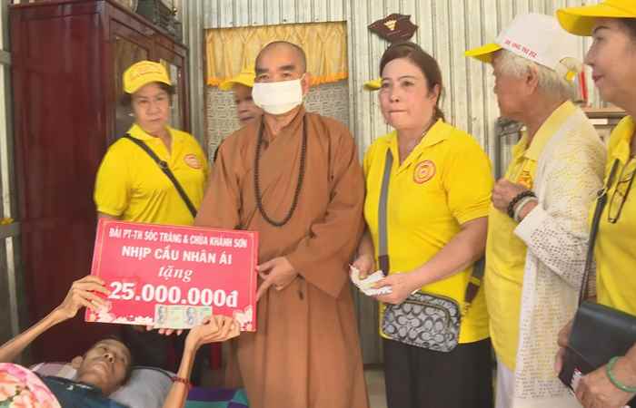 Hoàn cảnh đau bệnh của ông Mạch Hồng Tuyến ở Long Phú (28-08-2024)